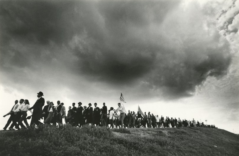 James Karales (1930–2002), Selma-to-Montgomery March for Voting Rights in 1965, 1965. Photographic print. Located in the James KaralesCollection, Rare Book, Manuscript, and Special Collections Library, Duke University. Photograph © Estate of James Karales.