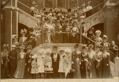 UDCTN1900