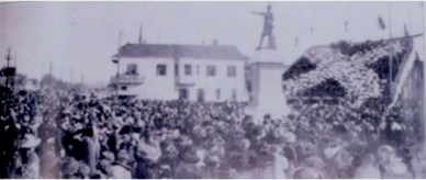 Unveiling ceremonies, Jefferson Davis Monument in New Orleans, 1907. 
